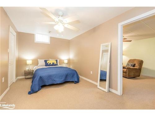 82 Johnson Street, Orillia, ON - Indoor Photo Showing Bedroom