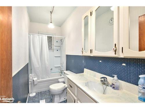 200 St. Vincent Street, Meaford Municipality, ON - Indoor Photo Showing Bathroom