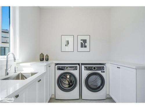 100 Sladden Court, Thornbury, ON - Indoor Photo Showing Laundry Room