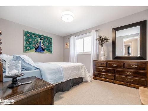 479 Ontario Street, Collingwood, ON - Indoor Photo Showing Bedroom