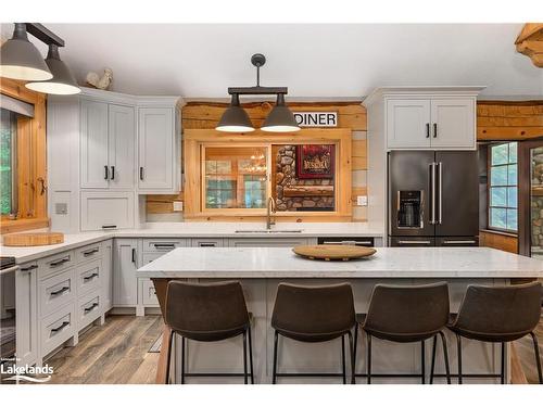1846 Hekkla Road, Rosseau, ON - Indoor Photo Showing Kitchen With Upgraded Kitchen