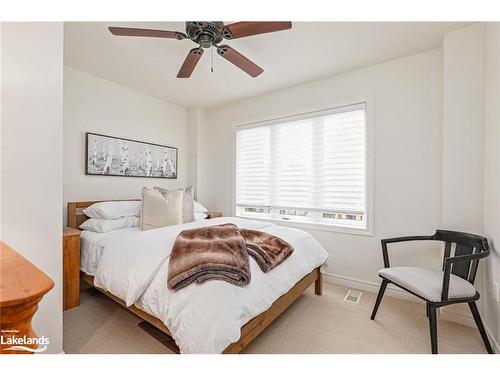 105 Millennium Way, The Blue Mountains, ON - Indoor Photo Showing Bedroom