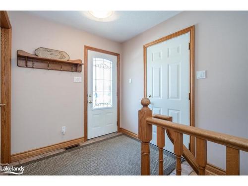 8485 Highway 93, Tiny, ON - Indoor Photo Showing Other Room