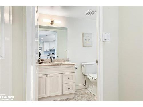 610-172 Eighth Street, Collingwood, ON - Indoor Photo Showing Bathroom