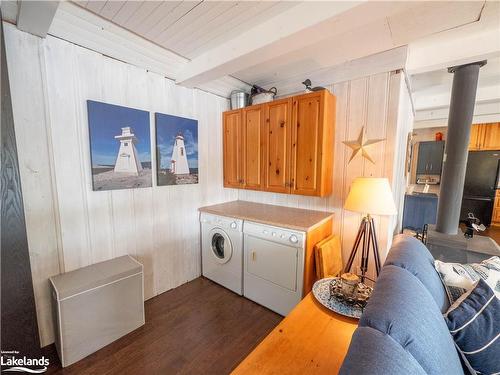 14 Is 130 Severn River, Georgian Bay, ON - Indoor Photo Showing Laundry Room