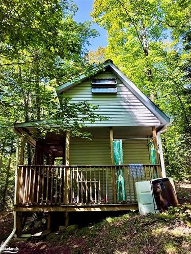 1207 Gan Israel Trail, Haliburton, ON 