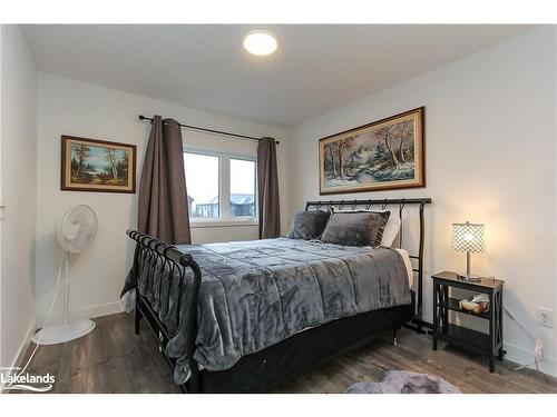 306-10 Beausoleil Lane, The Blue Mountains, ON - Indoor Photo Showing Bedroom