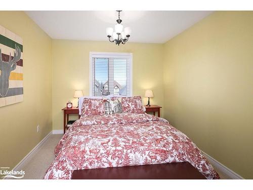 150 National Drive, The Blue Mountains, ON - Indoor Photo Showing Bedroom