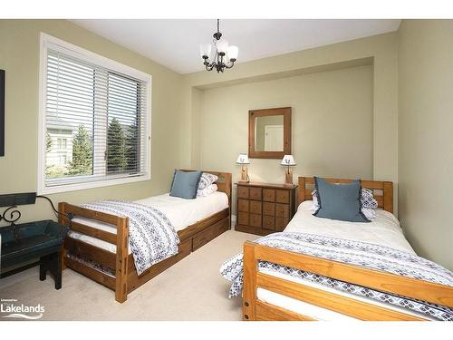 150 National Drive, The Blue Mountains, ON - Indoor Photo Showing Bedroom