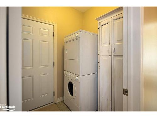 150 National Drive, The Blue Mountains, ON - Indoor Photo Showing Laundry Room