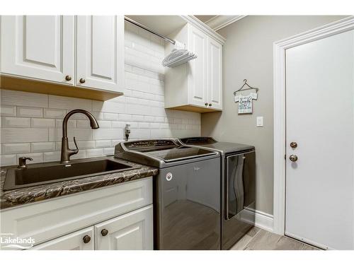 147 Rue Eric, Lafontaine, ON - Indoor Photo Showing Laundry Room
