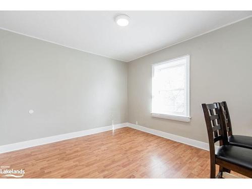 37 Ross Street, Barrie, ON - Indoor Photo Showing Other Room