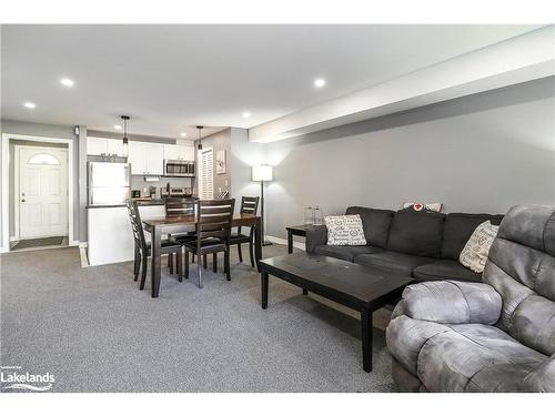 840-34 Dawson Drive, Collingwood, ON - Indoor Photo Showing Other Room