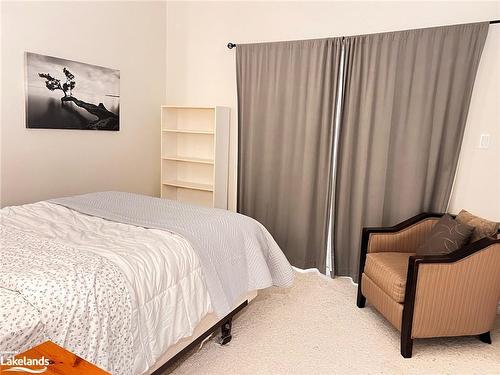 89 Georgian Manor Drive, Collingwood, ON - Indoor Photo Showing Bedroom