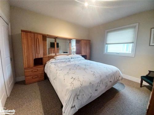 133 Lakeshore Road E, The Blue Mountains, ON - Indoor Photo Showing Bedroom