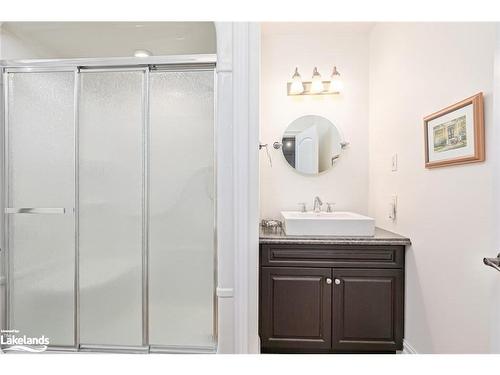 133 Lakeshore Road E, The Blue Mountains, ON - Indoor Photo Showing Bathroom