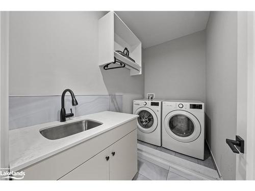 181 Anglo Street, Bracebridge, ON - Indoor Photo Showing Laundry Room