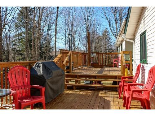 14 Seneca Crescent, Tiny, ON - Outdoor With Deck Patio Veranda