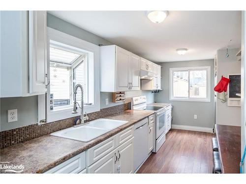 36 Argyle Road, Barrie, ON - Indoor Photo Showing Kitchen With Double Sink