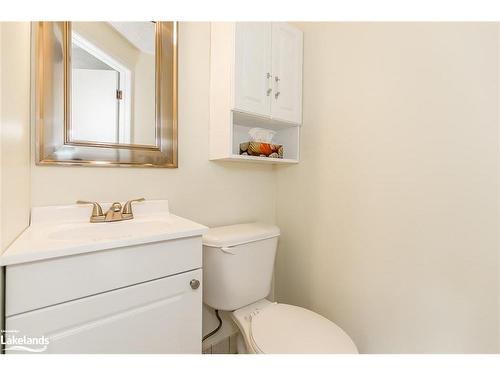 229 Bruce Road 23, Kincardine, ON - Indoor Photo Showing Bathroom