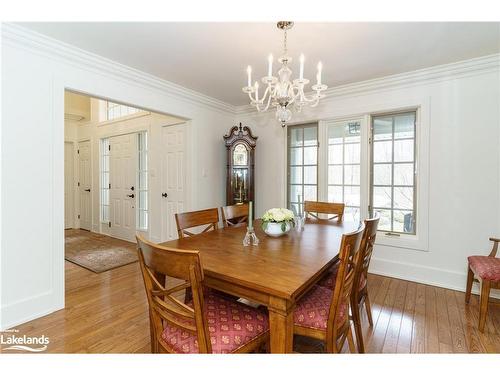 48 Estate Drive, Port Carling, ON - Indoor Photo Showing Dining Room