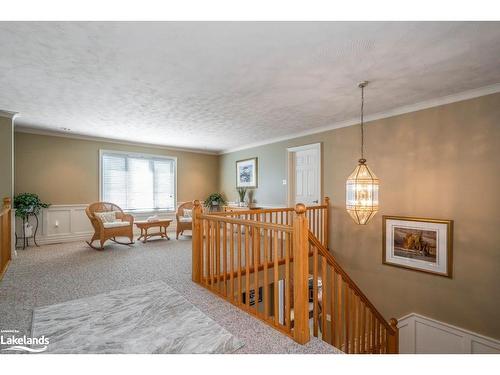 3085 Ogdens Beach Road, Tay, ON - Indoor Photo Showing Other Room