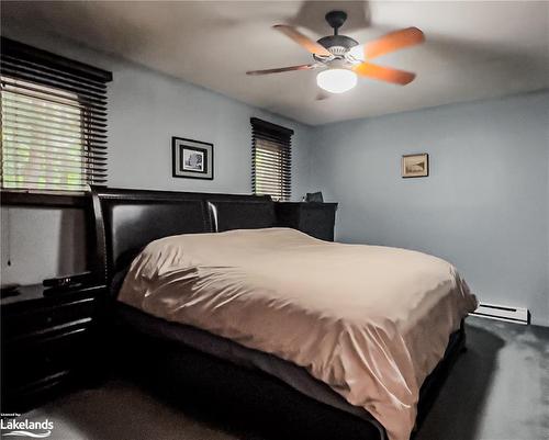 1059 Tooke Lake Road, Baysville, ON - Indoor Photo Showing Bedroom