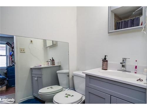 116 Richard Street, Victoria Harbour, ON - Indoor Photo Showing Bathroom