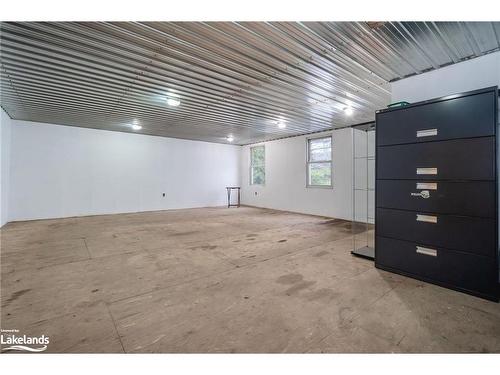 3224 Line 7 N, Oro-Medonte, ON - Indoor Photo Showing Other Room