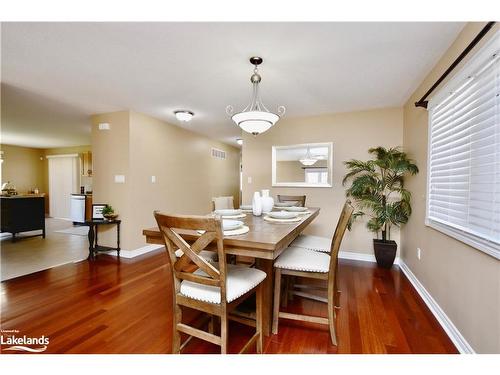 72 Forest Avenue, Wasaga Beach, ON - Indoor Photo Showing Dining Room
