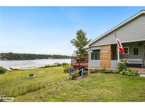 9 Courland Road, Ahmic Harbour, ON - Outdoor With Body Of Water