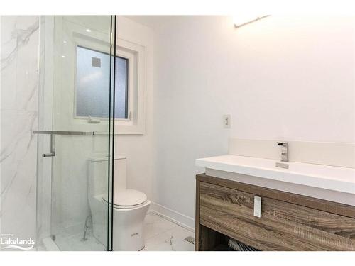 44 58Th Street N, Wasaga Beach, ON - Indoor Photo Showing Bathroom