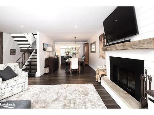 7 Sunset Court, Collingwood, ON - Indoor Photo Showing Living Room With Fireplace