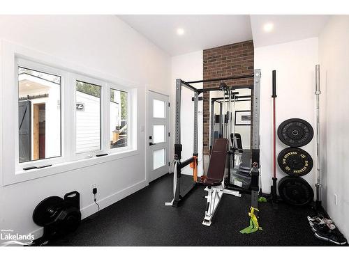 7 Sunset Court, Collingwood, ON - Indoor Photo Showing Gym Room