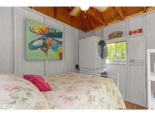 18 Miller Island, Gravenhurst, ON - Indoor Photo Showing Bedroom