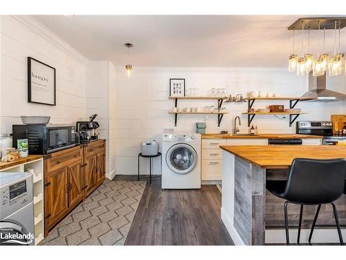 47 Edwin Street E, Meaford, ON - Indoor Photo Showing Laundry Room