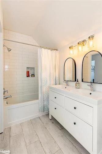47 Edwin Street E, Meaford, ON - Indoor Photo Showing Bathroom