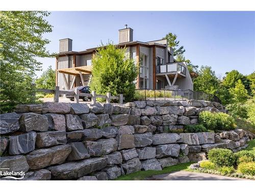 20 Carrick Trail, Gravenhurst, ON - Outdoor With Balcony