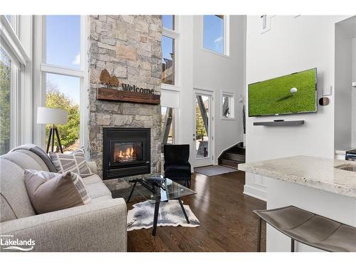 20 Carrick Trail, Gravenhurst, ON - Indoor Photo Showing Living Room With Fireplace