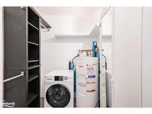 28-17 Dawson Drive, Collingwood, ON - Indoor Photo Showing Laundry Room