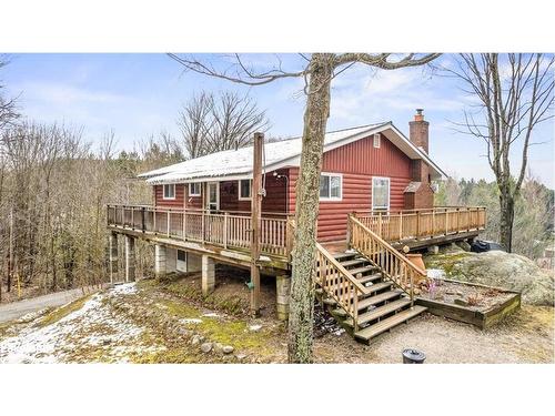 1023 Cove Road, Utterson, ON - Outdoor With Deck Patio Veranda