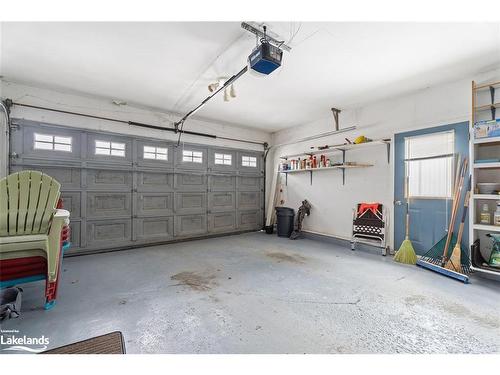 19 Pineridge Gate, Gravenhurst, ON - Indoor Photo Showing Garage