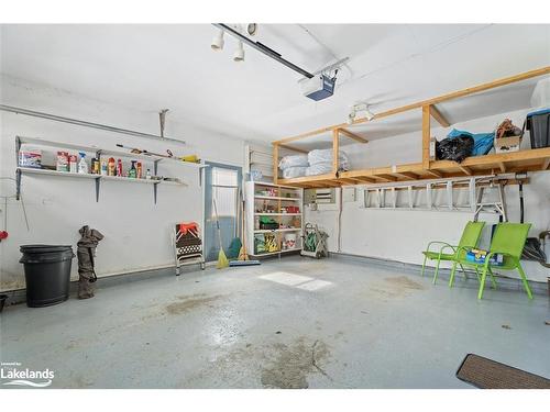 19 Pineridge Gate, Gravenhurst, ON - Indoor Photo Showing Garage