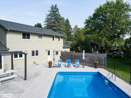 45 Duncan Street W, The Blue Mountains, ON - Outdoor With In Ground Pool With Exterior