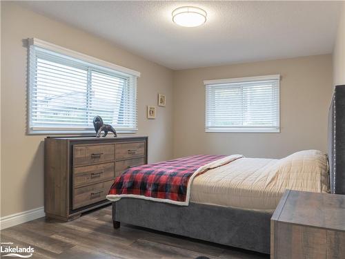 181 Holditch Street, Bracebridge, ON - Indoor Photo Showing Bedroom