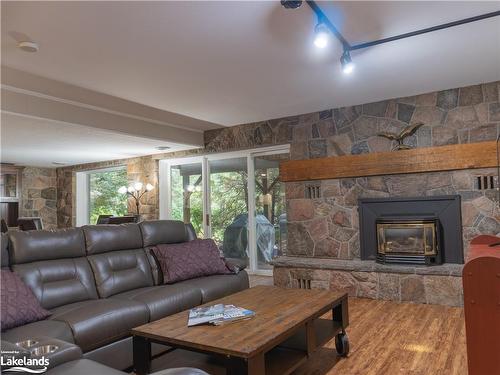181 Holditch Street, Bracebridge, ON - Indoor Photo Showing Living Room With Fireplace