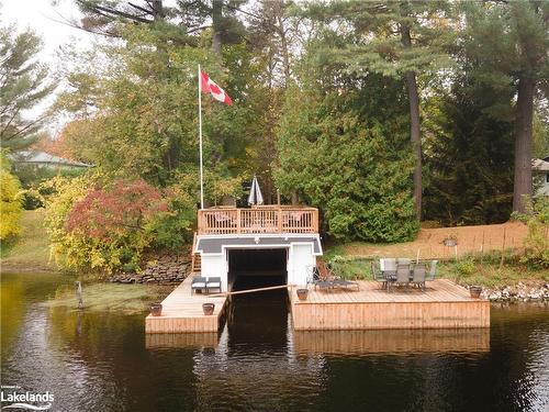 181 Holditch Street, Bracebridge, ON - Outdoor With Body Of Water