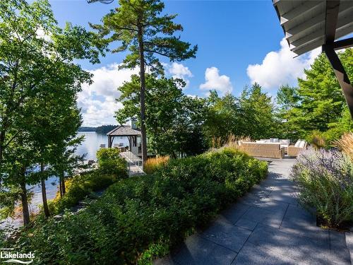 5-1140 Morinus Road, Port Carling, ON - Outdoor
