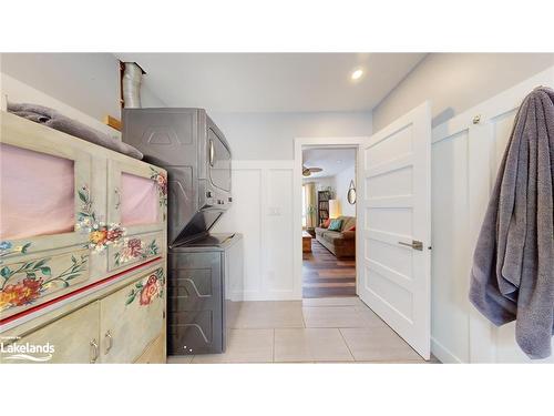 1008 Matabanick Road, Algonquin Highlands, ON - Indoor Photo Showing Laundry Room