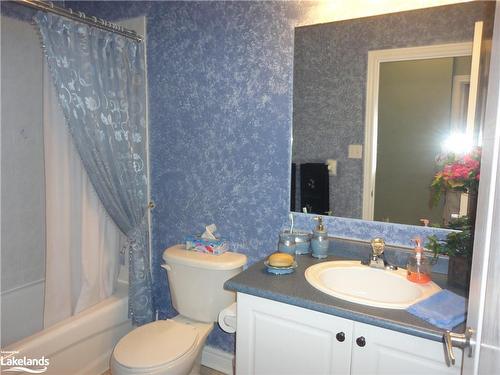 33 Royal Beech Drive, Wasaga Beach, ON - Indoor Photo Showing Bathroom